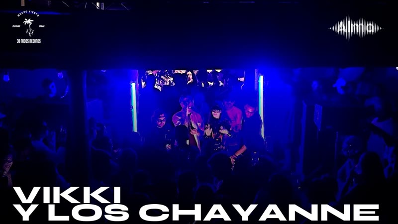 Vikki y Los Chayanne @ Mucho Viento, Adícora